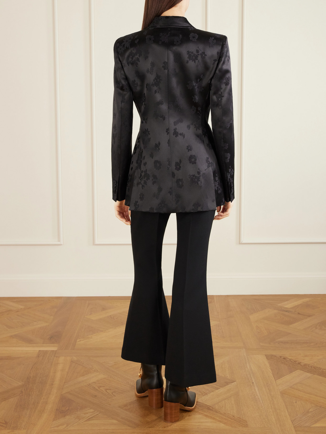 Gabriela Hearst Aleah Double-breasted Floral-jacquard Silk-satin Blazer In Black