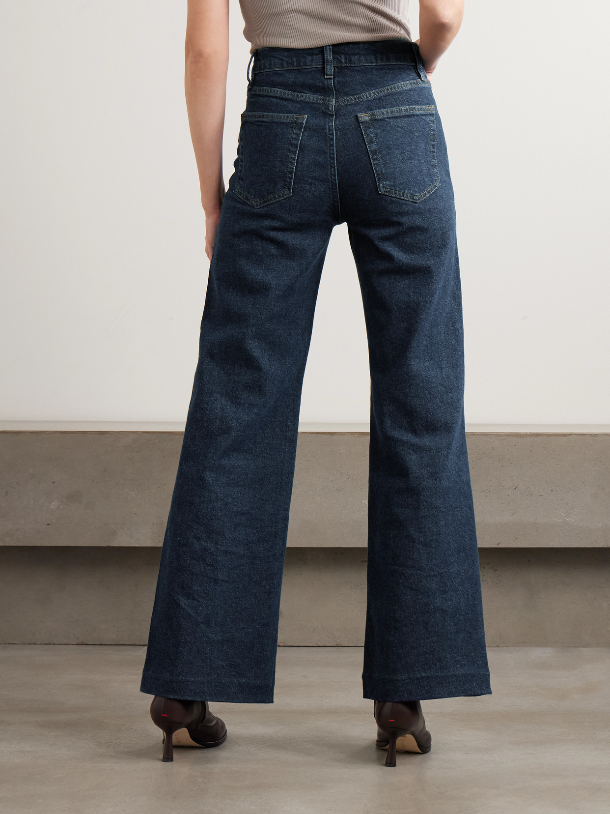 Frame The Refined High-rise Wide-leg Jeans In Blue