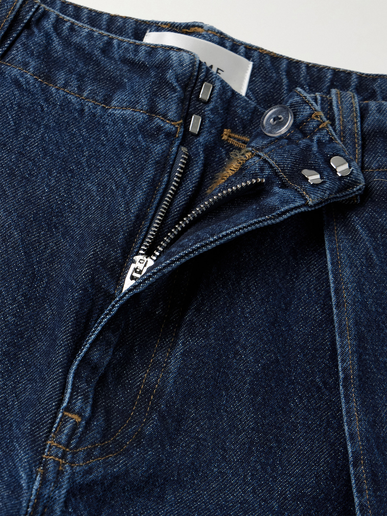 Frame The Bowed Trouser Mid-rise Barrel-leg Jeans In Blue