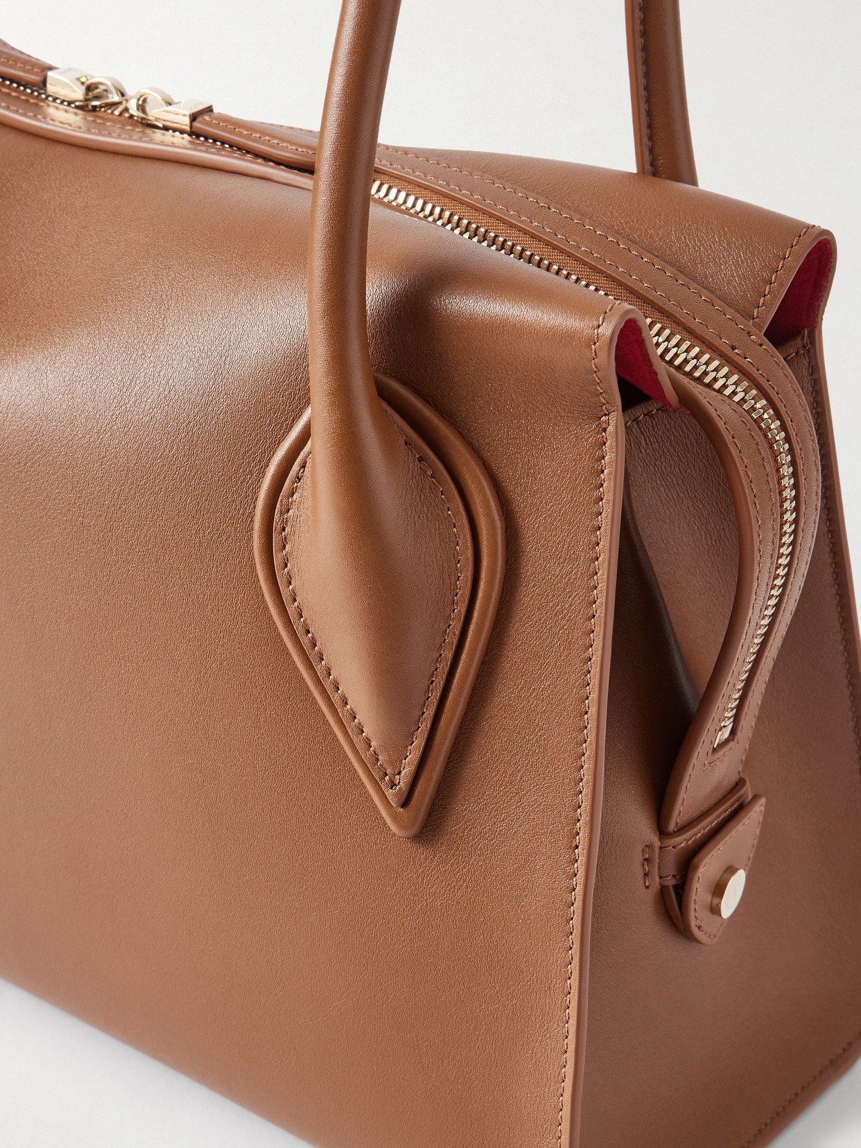 Venus Medium Shoulder Bag