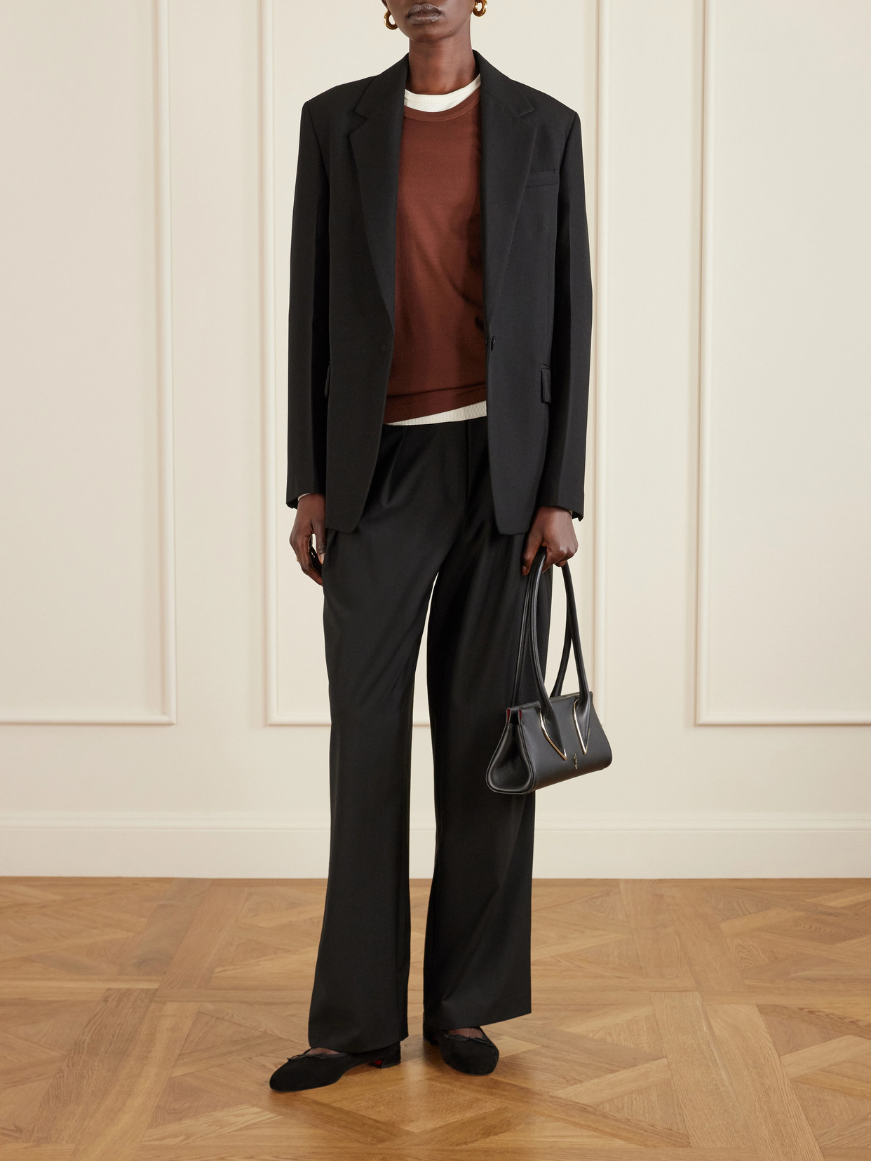 Christian Louboutin Venus Calf Leather Baguette Shoulder Bag In Black