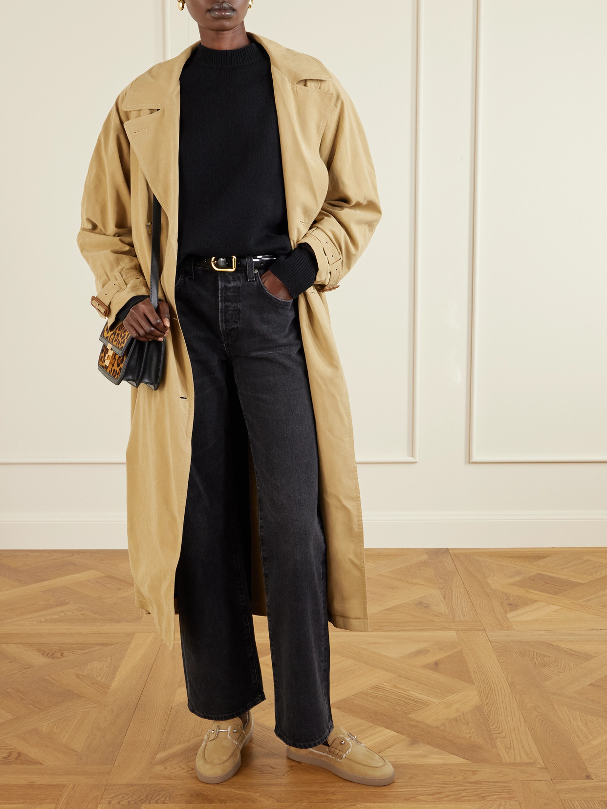 Christian Louboutin Chambeliboat Shearling-lined Suede Loafers In Neutral