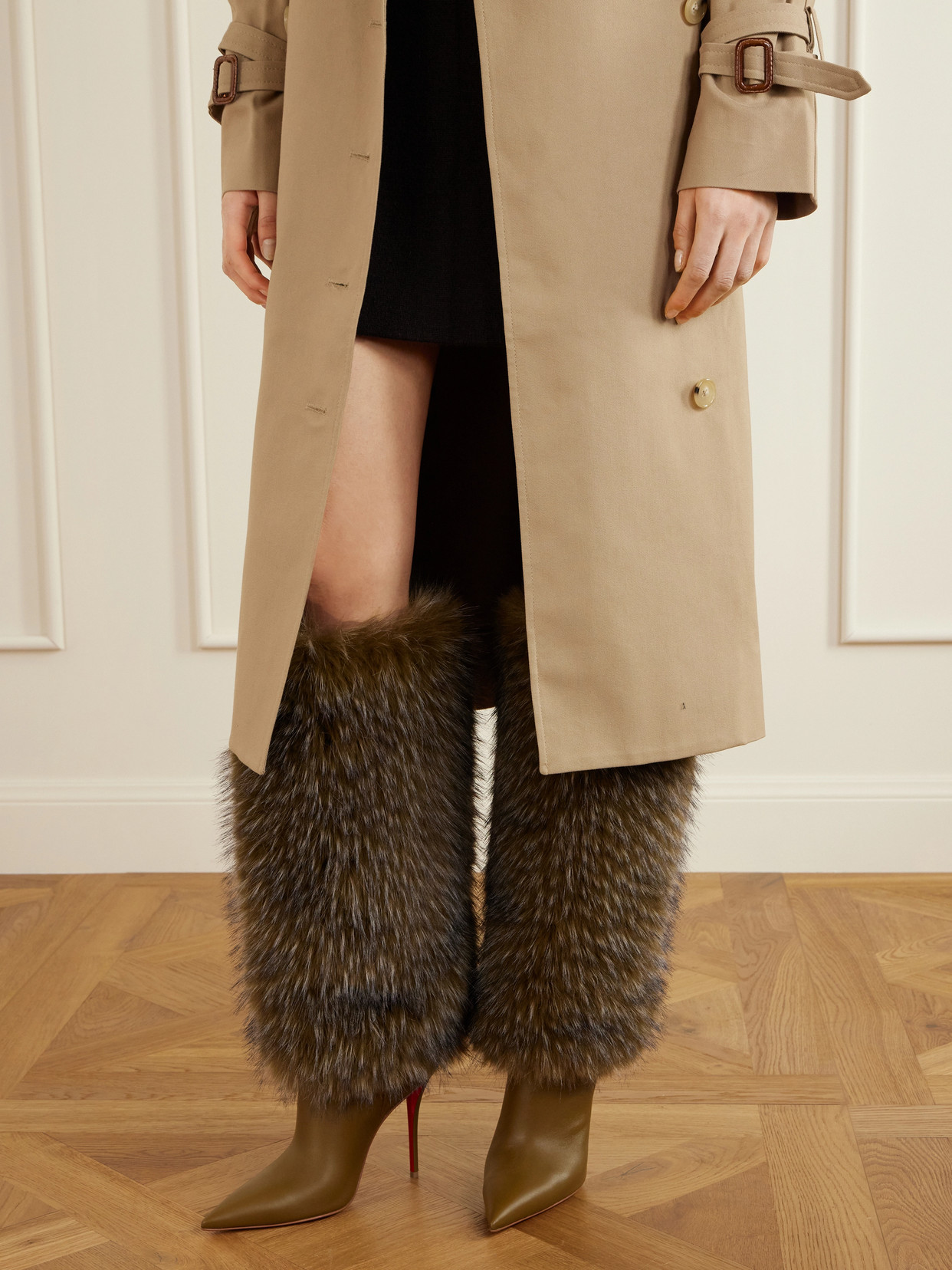 Christian Louboutin Yangzee 100 Plush And Leather Knee Boots In Green