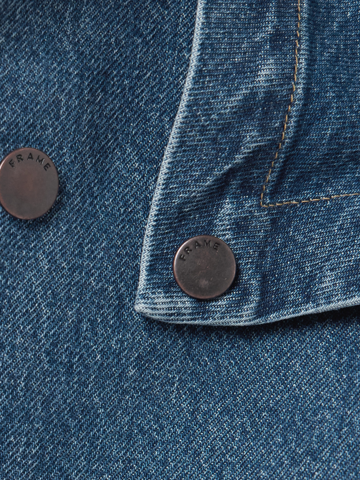 Frame The Cape Denim Jacket In Blue