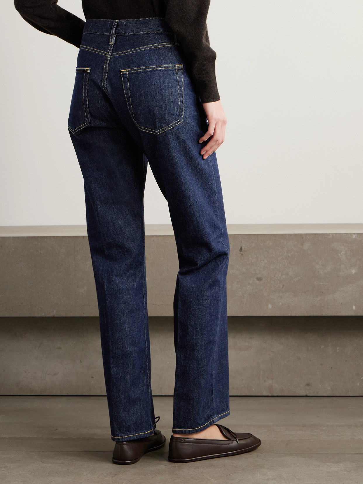 Frame The Vertical High-rise Straight-leg Jeans In Blue