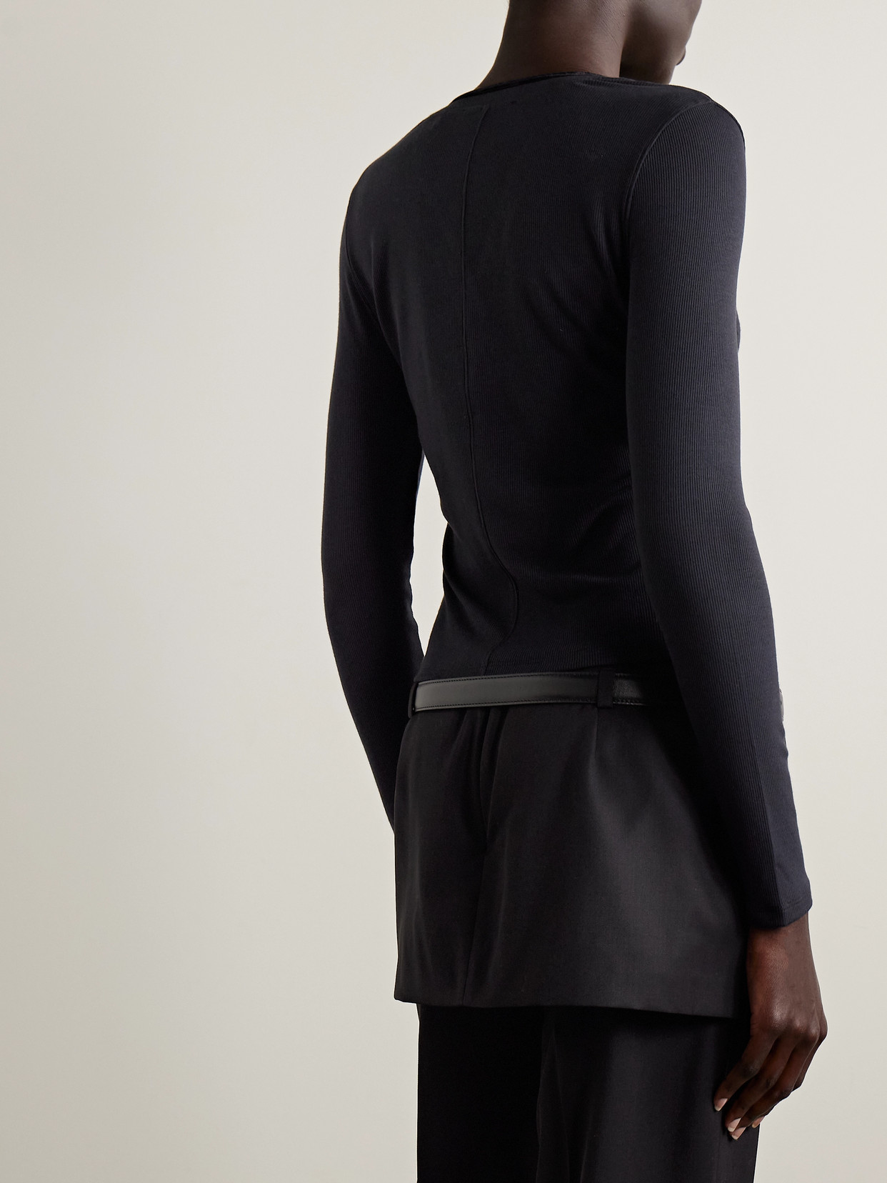 Frame The Henley Velvet-trimmed Ribbed Stretch-modal Top In Black