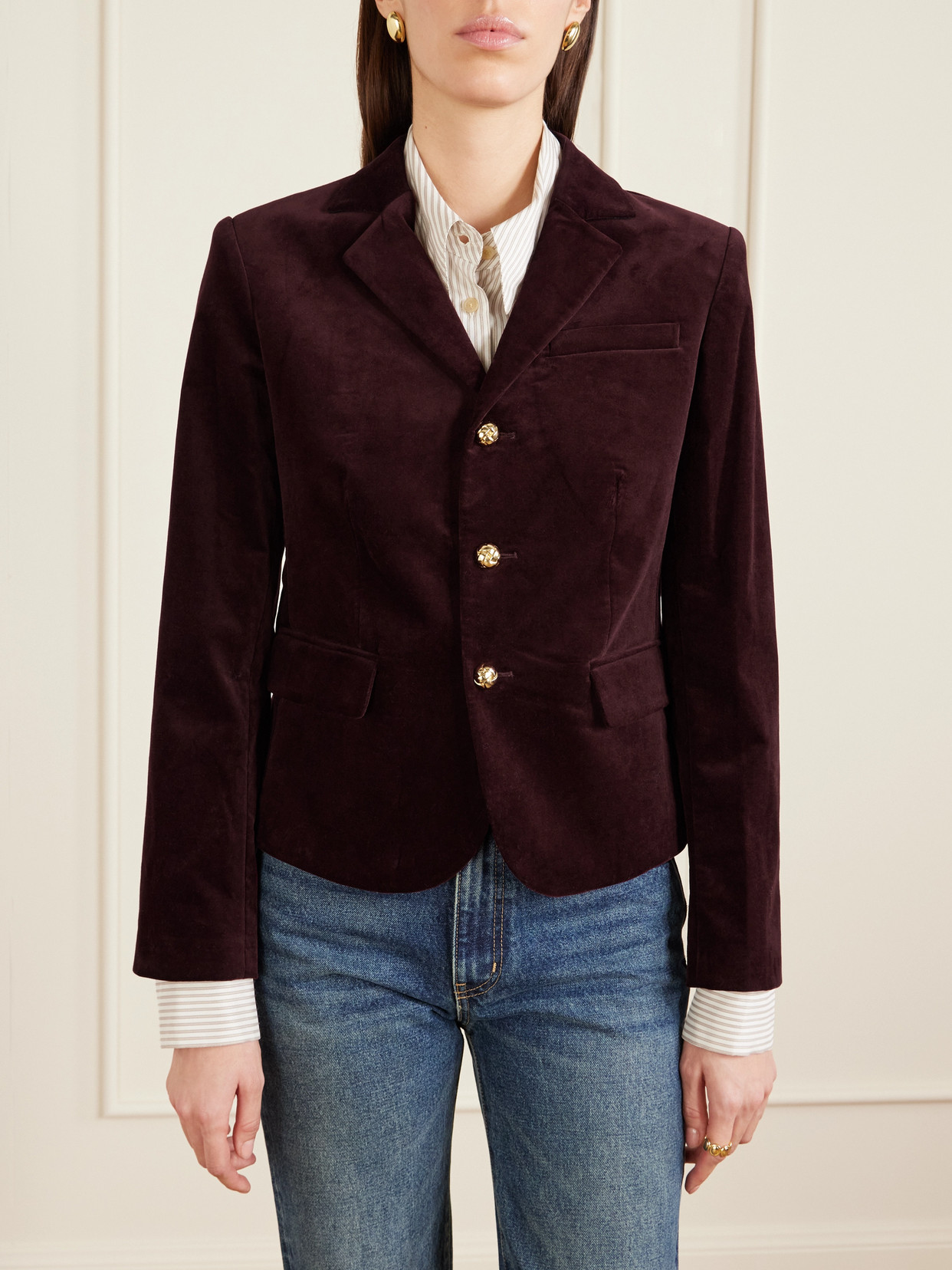 Frame City Darted Velvet Blazer In Burgundy