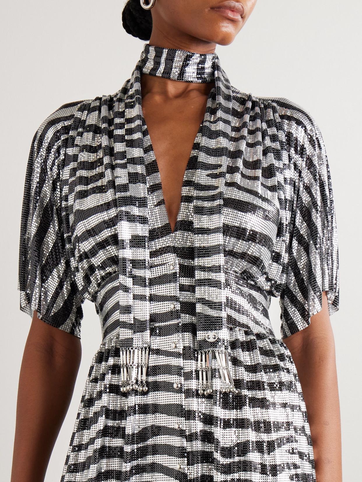 Rabanne Fringed Zebra-print Chainmail Scarf In Gray