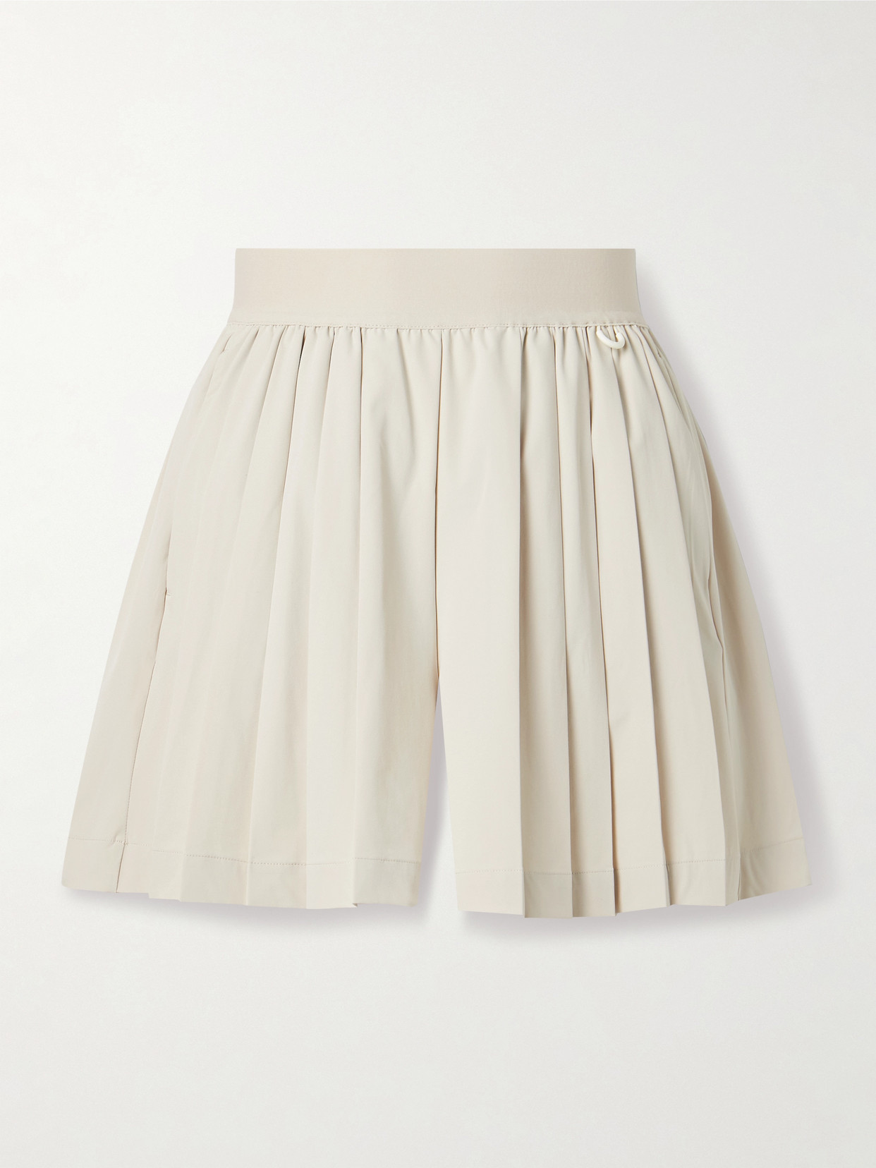 Nike 24.7 Pleated Dri-fit Perfectstretch Shorts In White