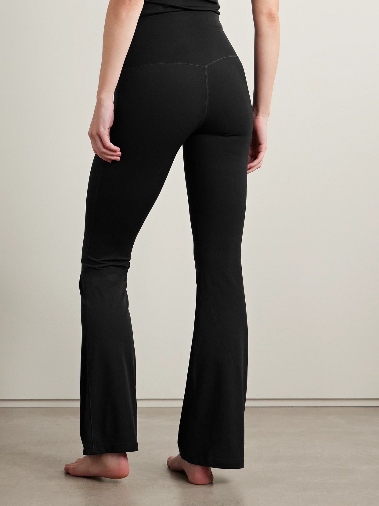 Nike Zenvy Infinasoft Flared Leggings In Black