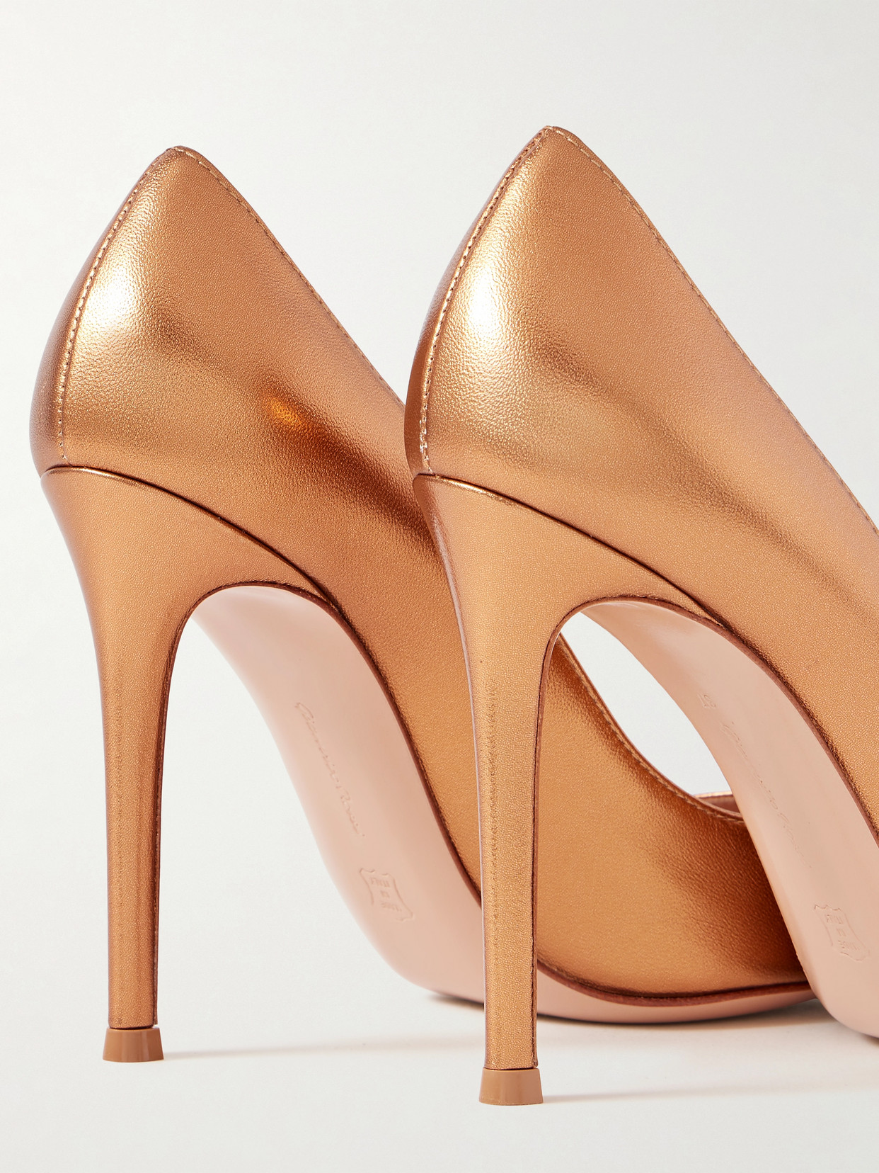 Gianvito Rossi Gianvito 105 Metallic Leather Pumps In Metallic