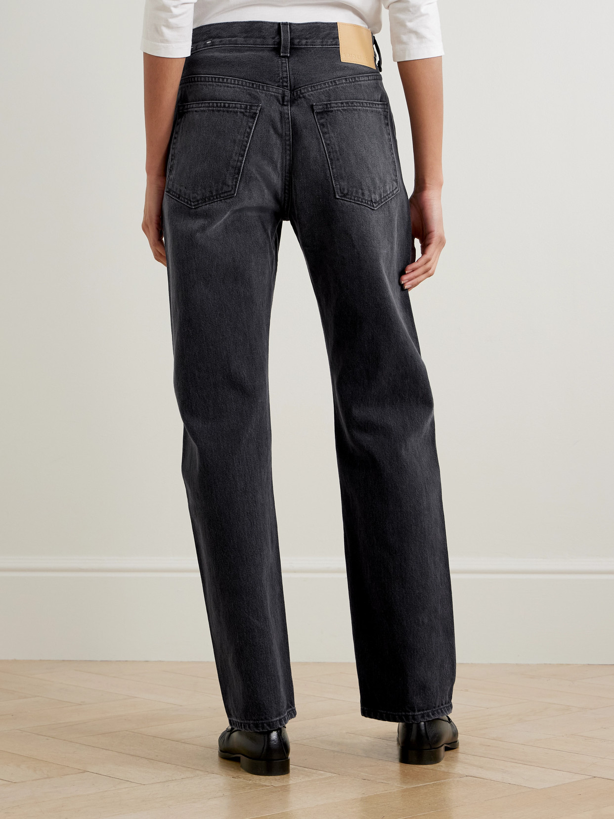 B Sides Tilda Mid-rise Straight-leg Jeans In Black