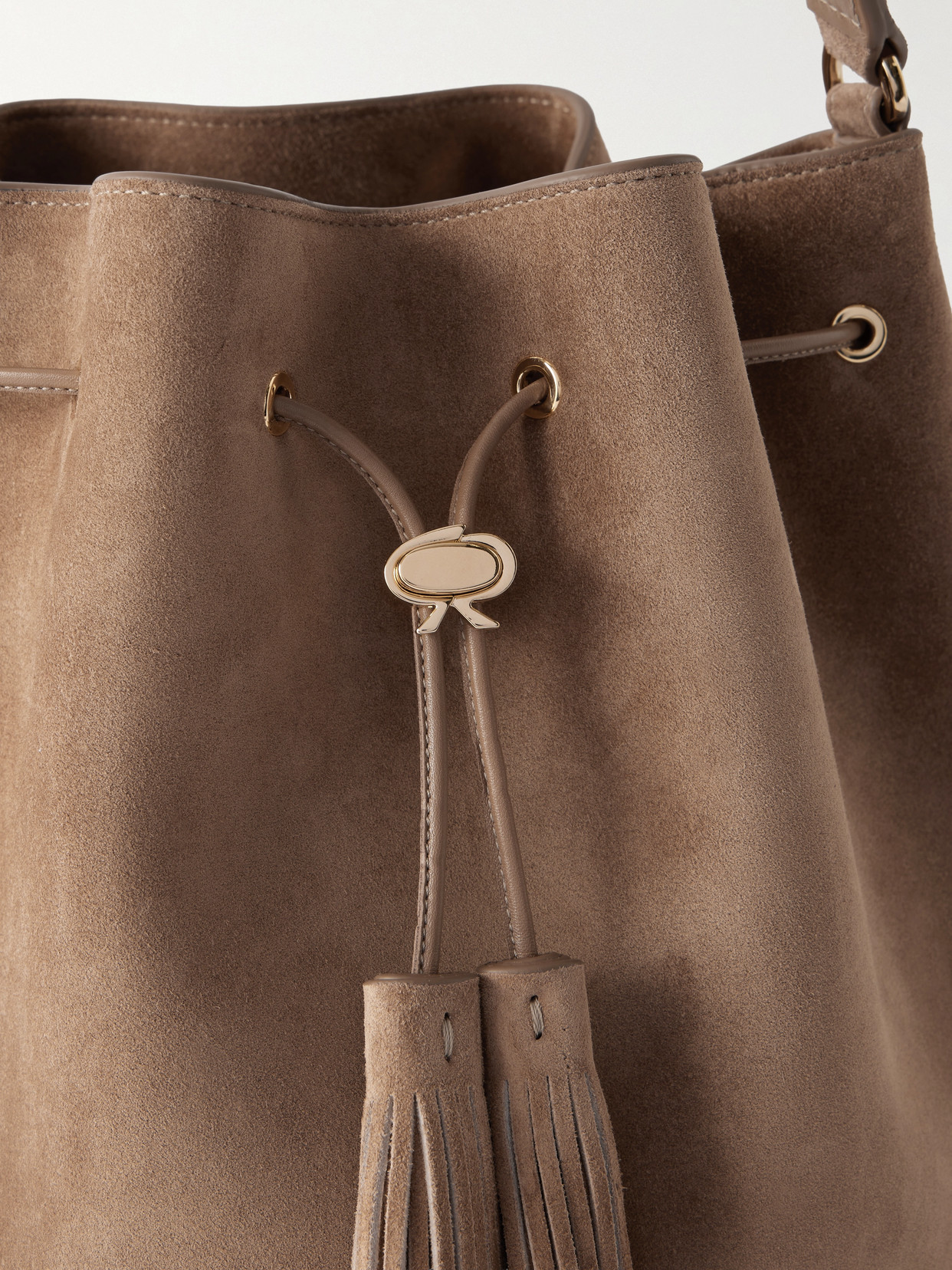 Gianvito Rossi Sienna Tasseled Leather-trimmed Suede Bucket Bag In Neutral