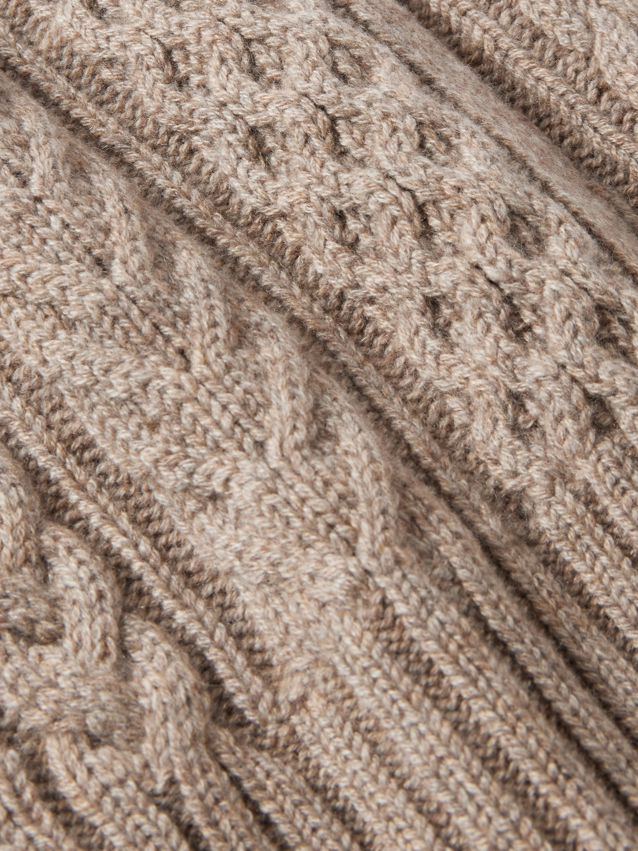 Johnstons Of Elgin Cable-knit Cashmere Beanie And Scarf Set In Brown
