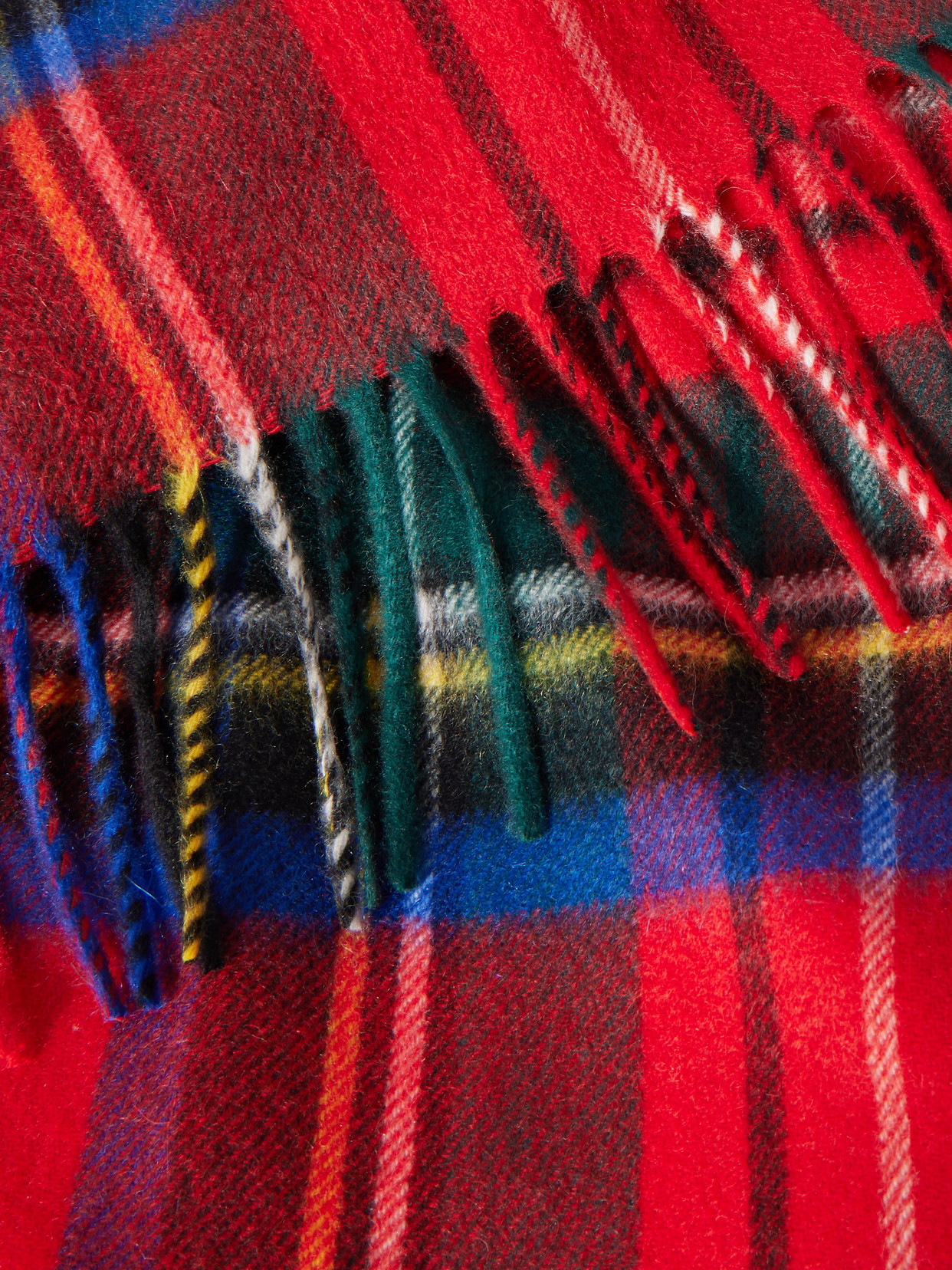 Johnstons Of Elgin Fringed Checked Cashmere Scarf In Red