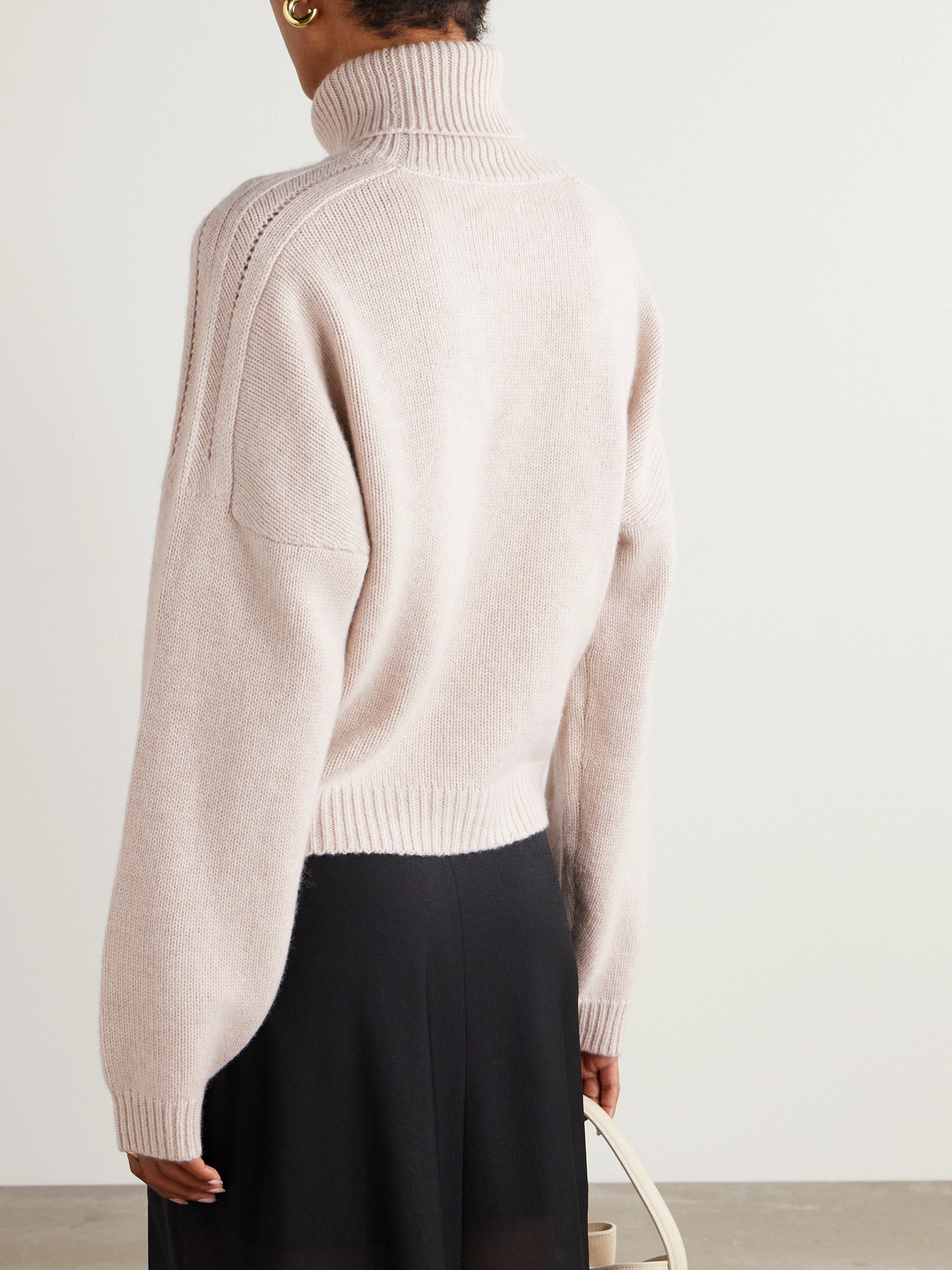 Bangkok Ribbed Organic Cashmere Turtleneck Sweater