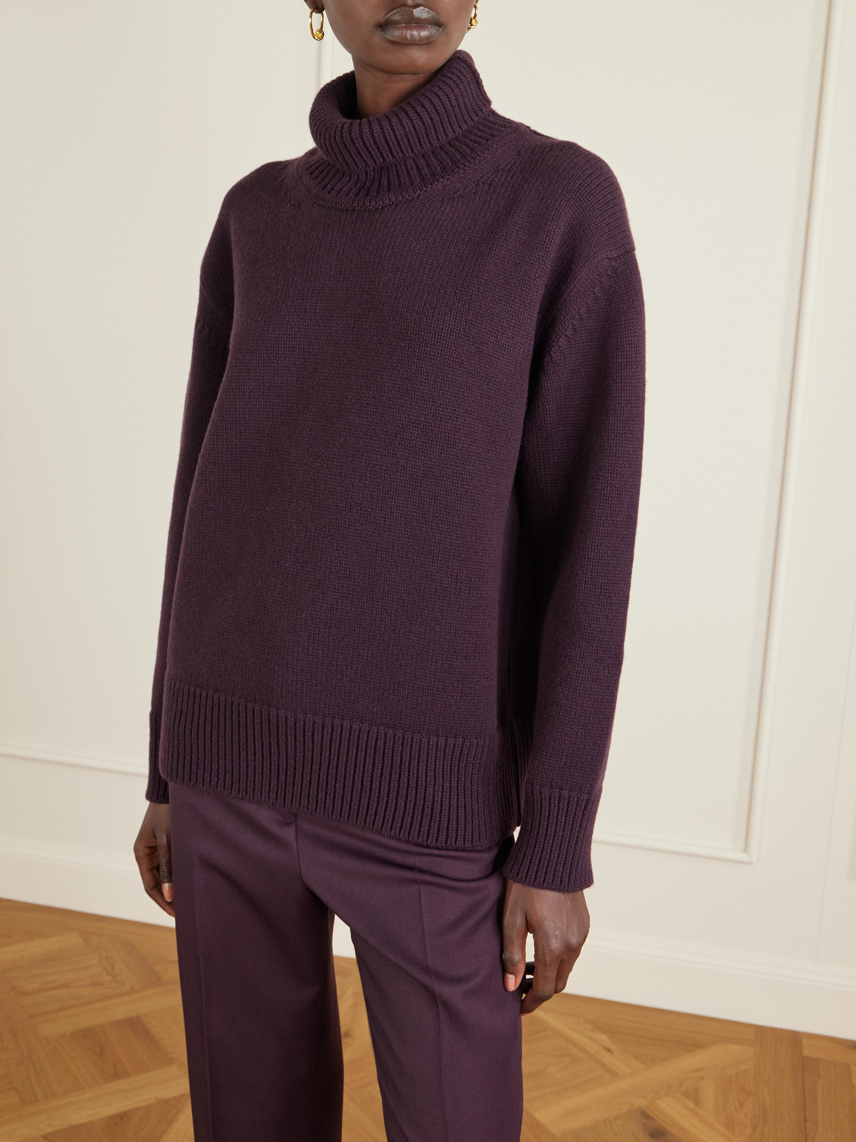 Veronica De Piante Delphine Wool And Cashmere-blend Turtleneck Sweater In Purple