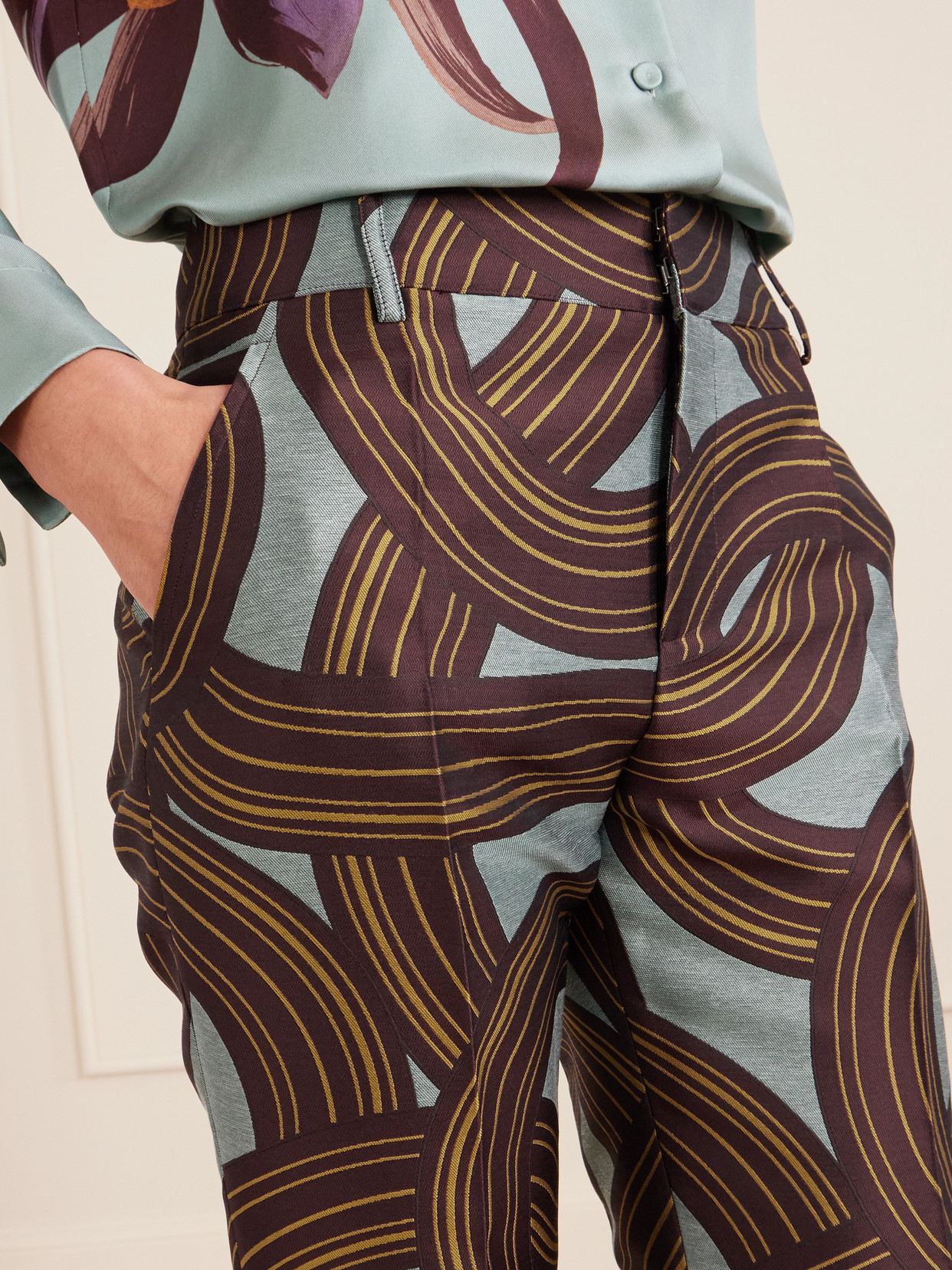 La Doublej Hendrix Cropped Jacquard Straight-leg Pants In Multi