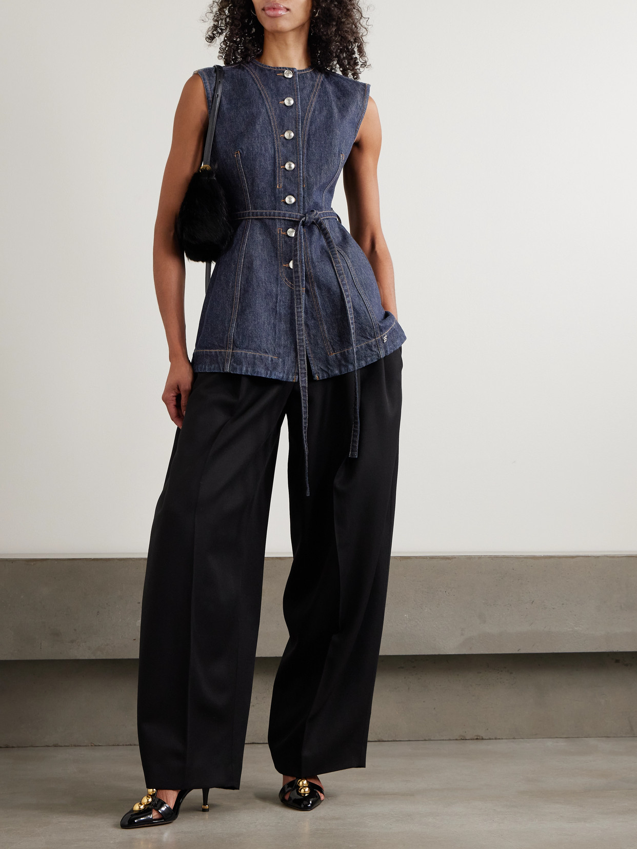 Sportmax Blue Solid Round Neck Top In Blue