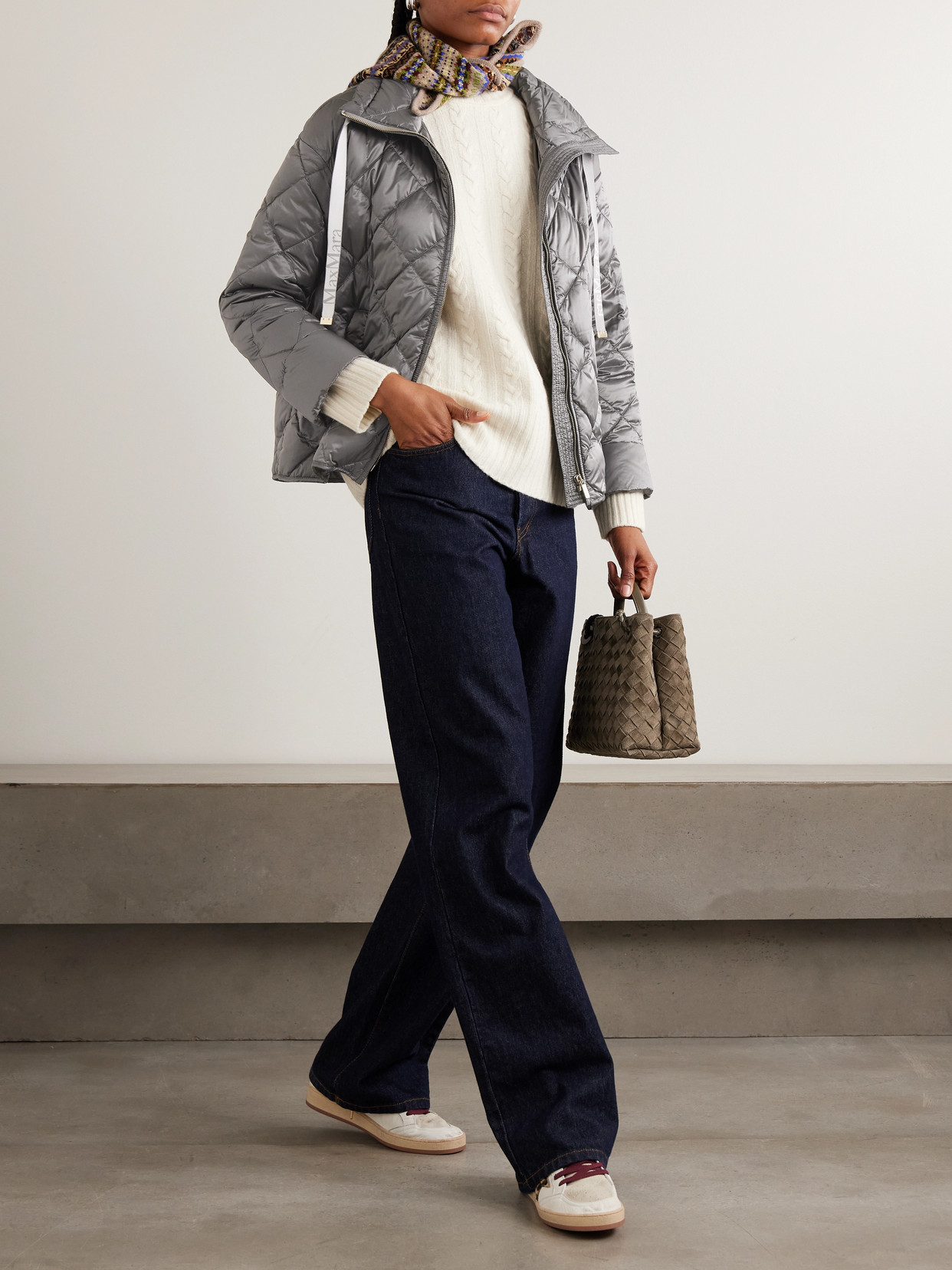 Max Mara The Cube Quilted Padded Shell Down Jacket In Gray