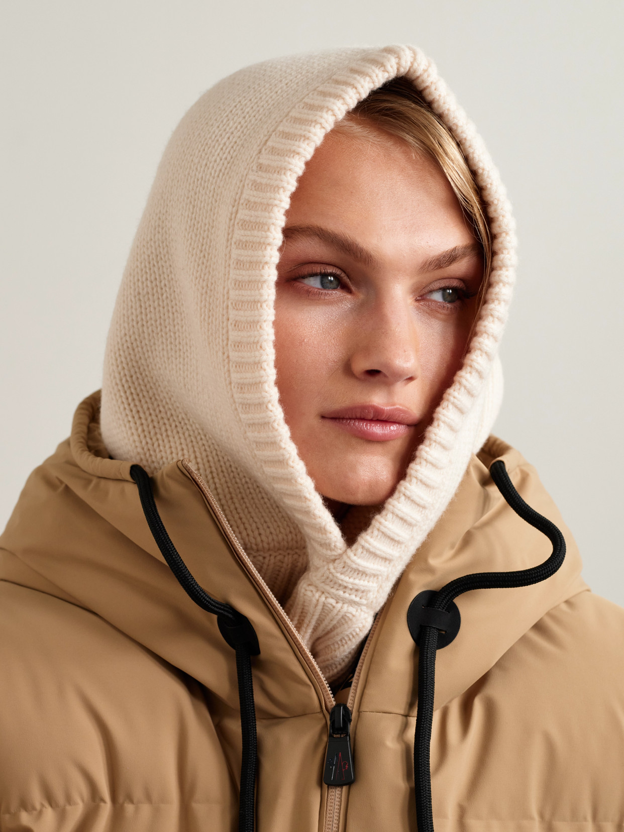 Bogner Berny1 Wool And Cashmere-blend Balaclava In Neutral