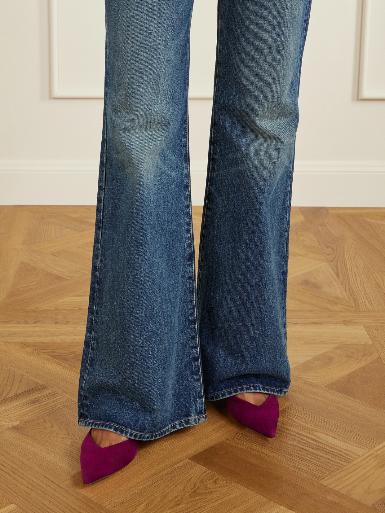 Sheeva 30 Cut-Out Pumps
