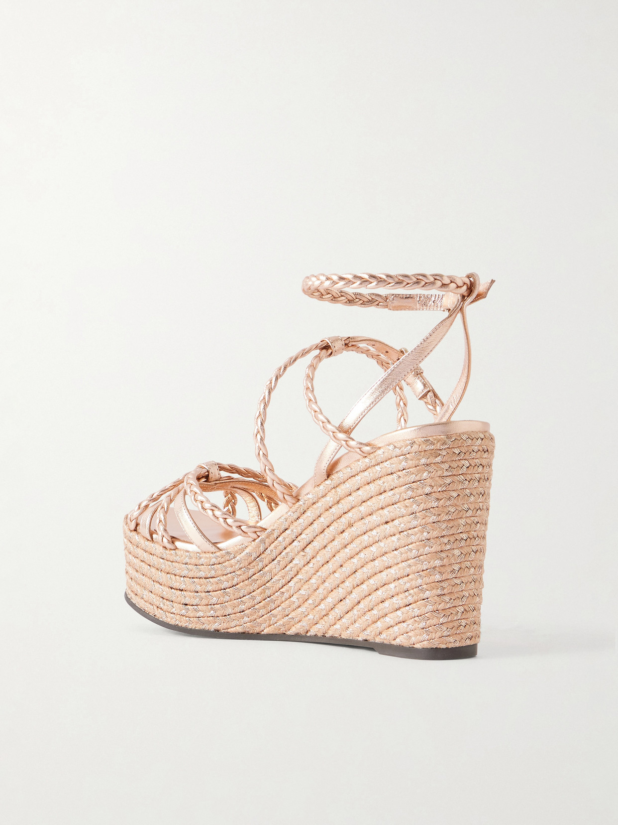 Nyra Wedge