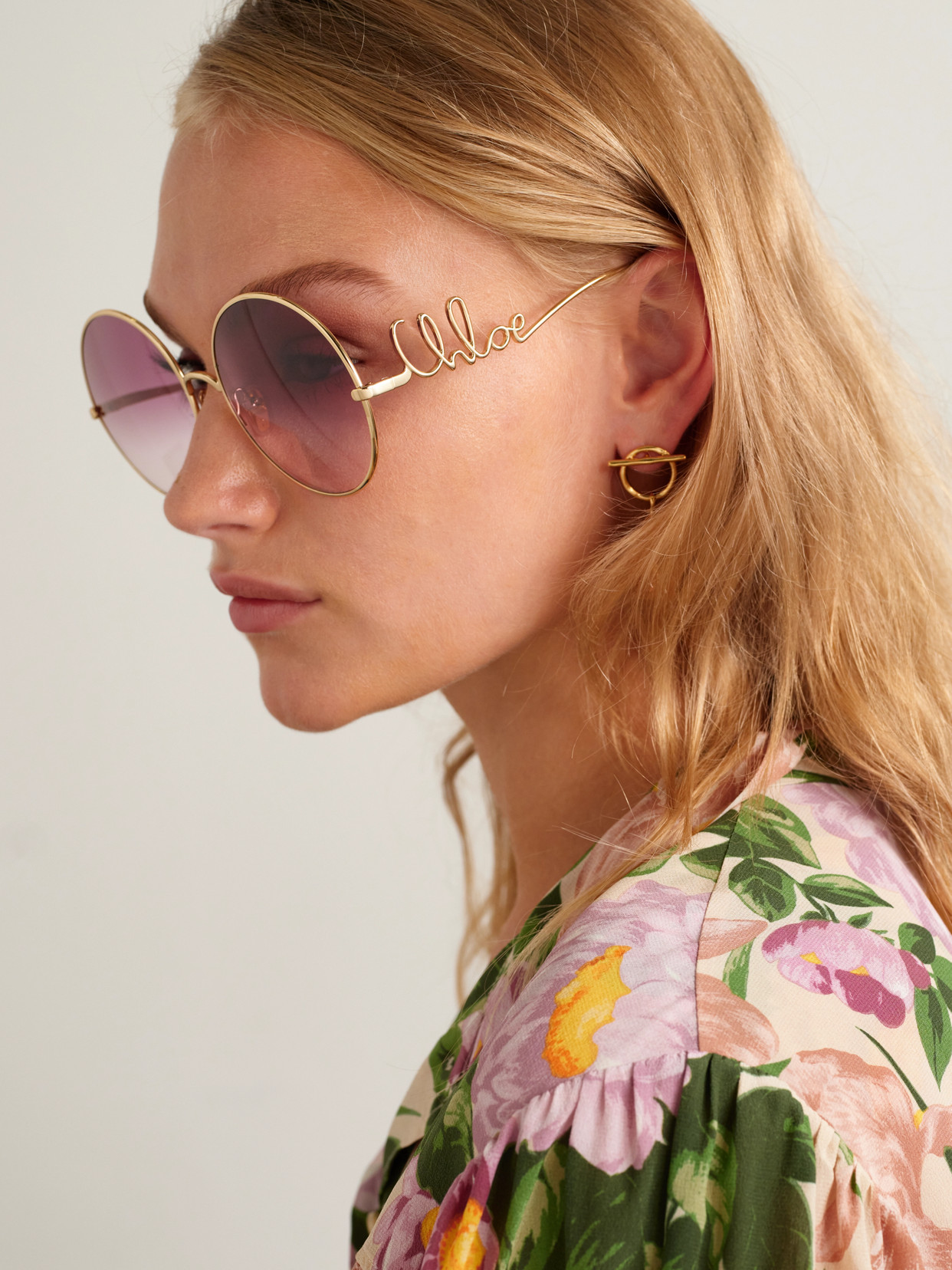 Chloé Iconic Round-frame Gold-tone Sunglasses In Gold