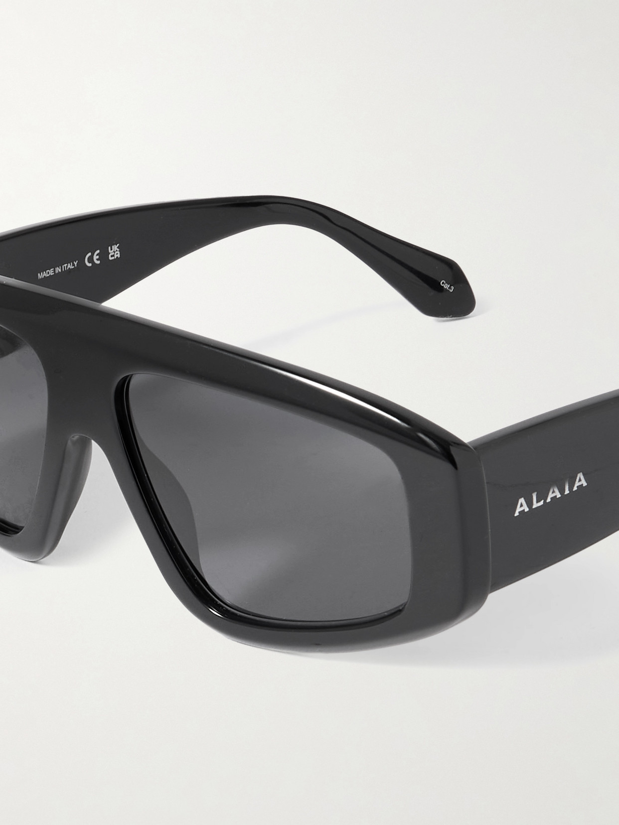 Alaïa Mask D-frame Acetate Sunglasses In Black
