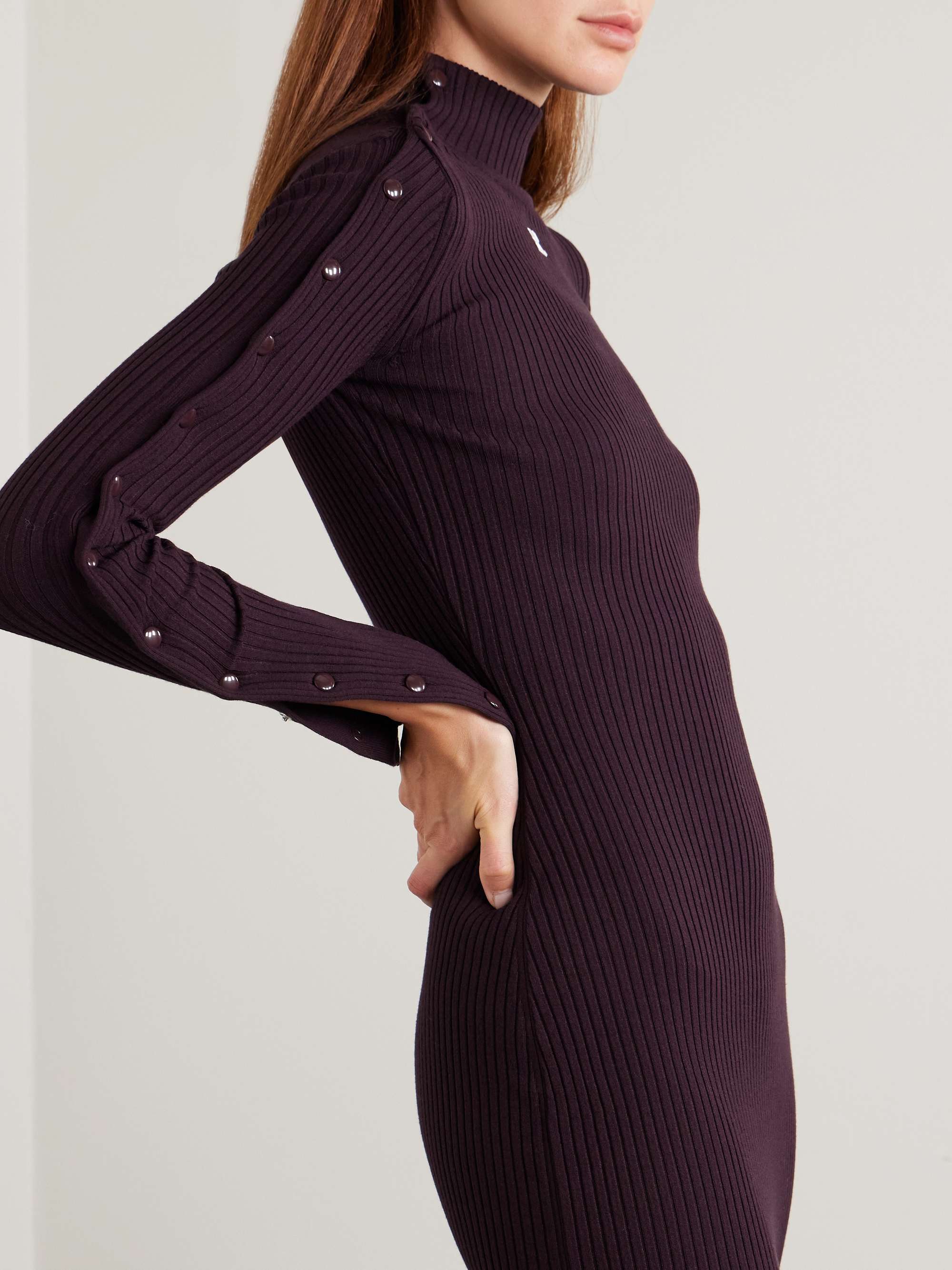 COURRÈGES 