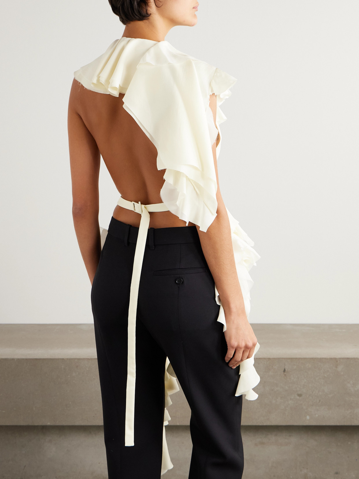 Alexander Mcqueen Asymmetric Open-back Ruffled Silk-chiffon Blouse In White