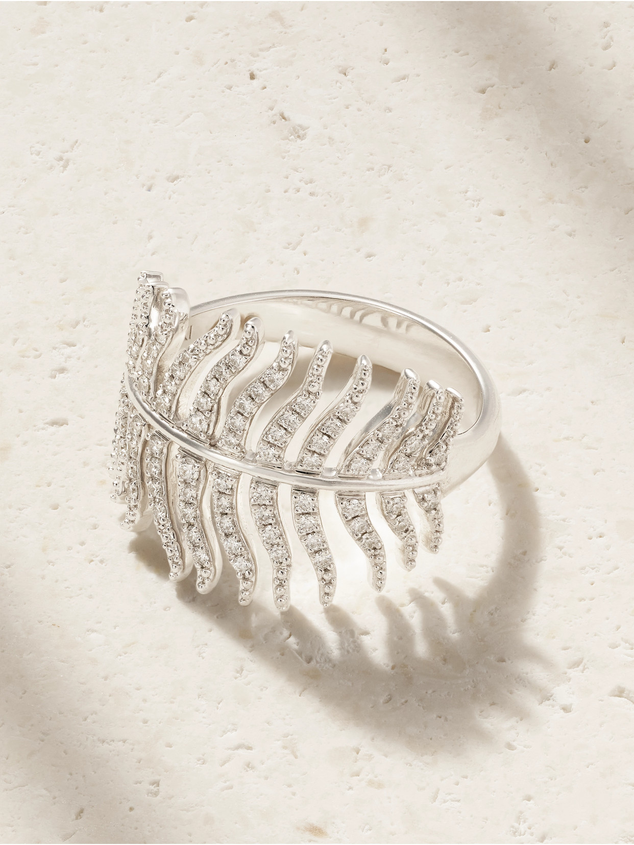 Mizuki Feather 18-karat White Gold Diamond Ring