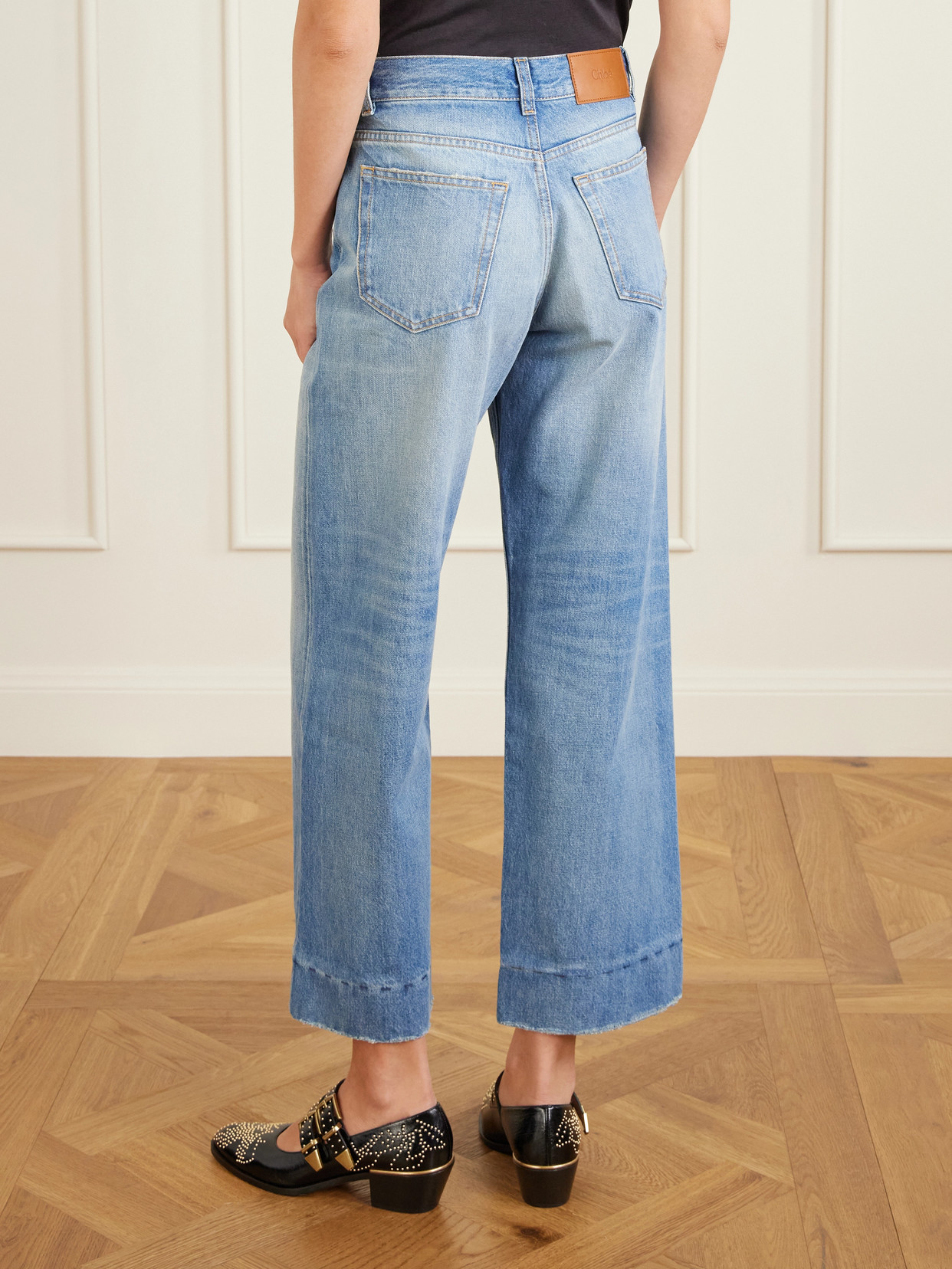 Chloé Organic Cropped Straight-leg Jeans In Blue