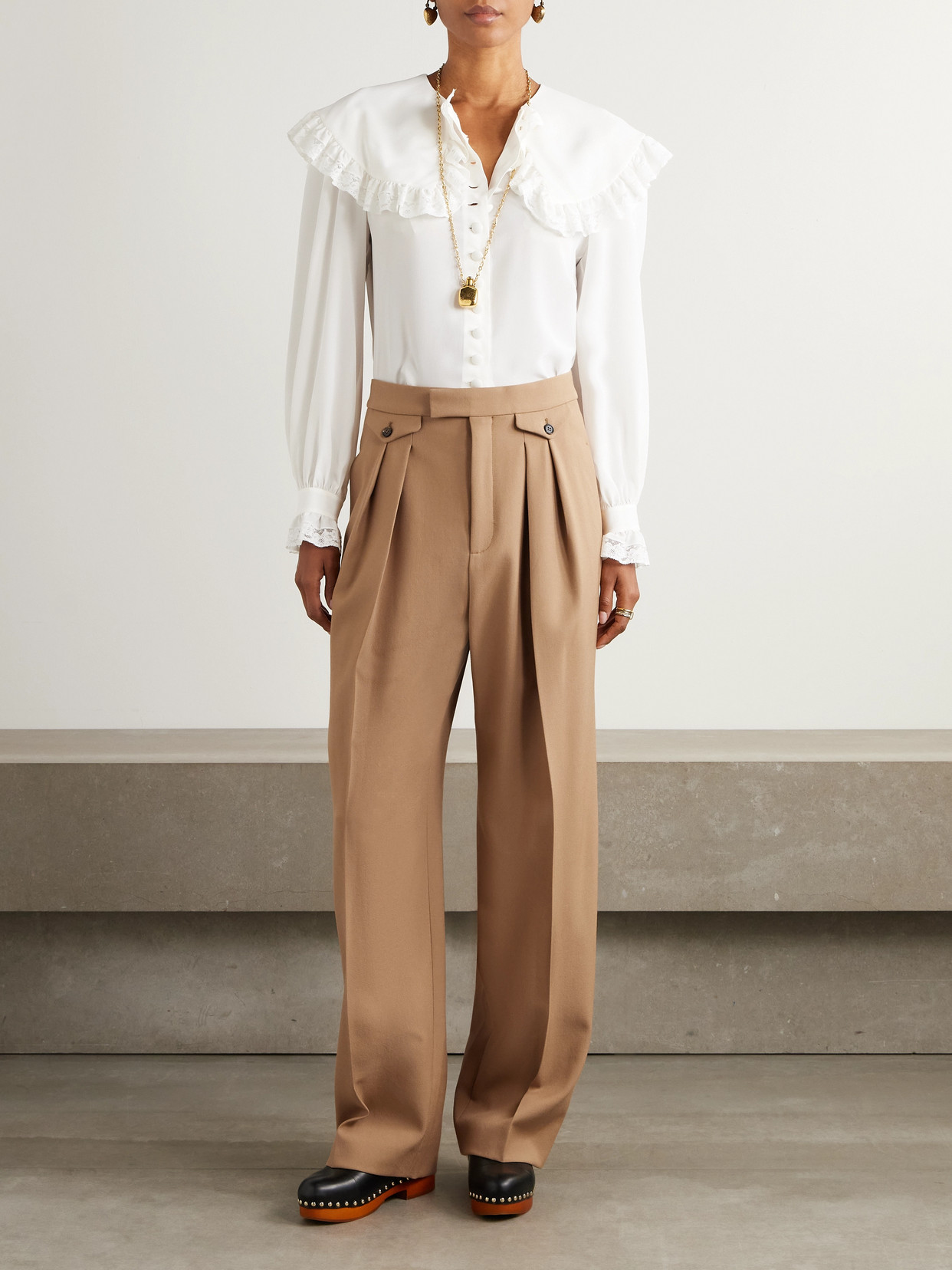Chloé Chloe Pleated Straight-leg Wool Trousers In Brown