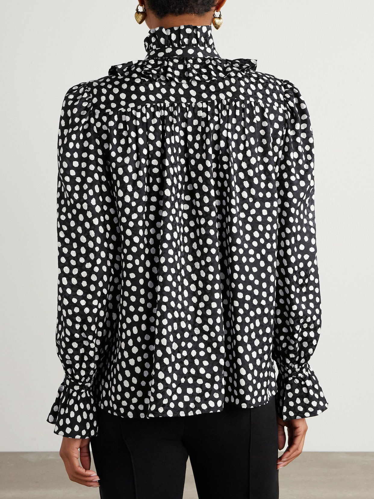 Chloé Tie-detailed Polka-dot Silk-jacquard Blouse In Black