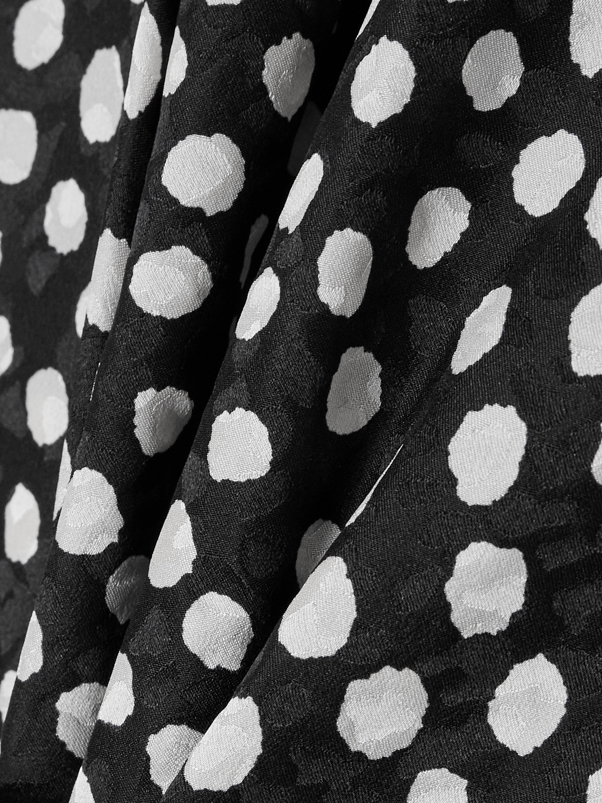 Chloé Tie-detailed Polka-dot Silk-jacquard Blouse In Black