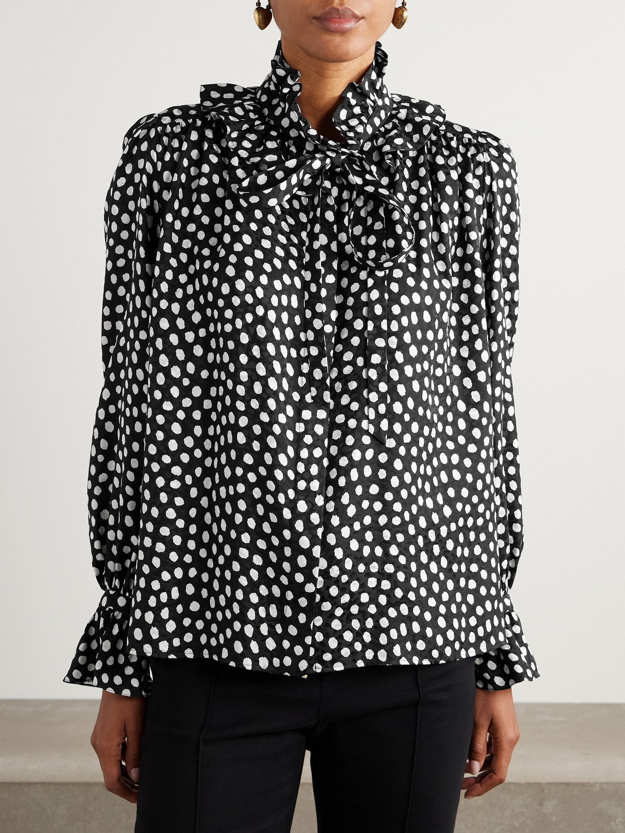 Chloé Tie-detailed Polka-dot Silk-jacquard Blouse In Black