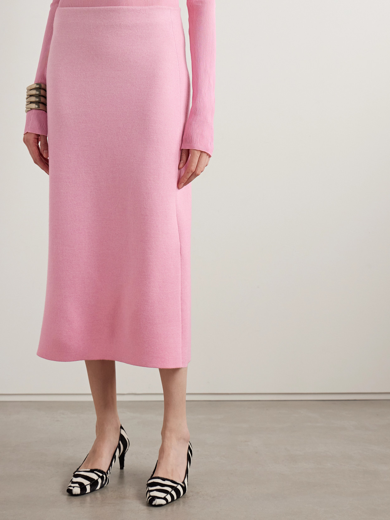 Khaite Patri Wool-blend Midi Skirt In Pink