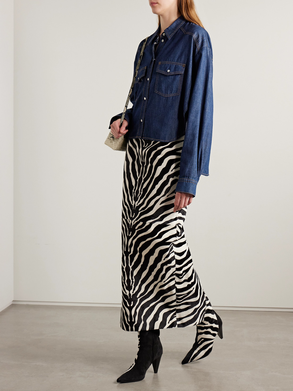 Khaite Grenon Denim Cropped Shirt In Blue