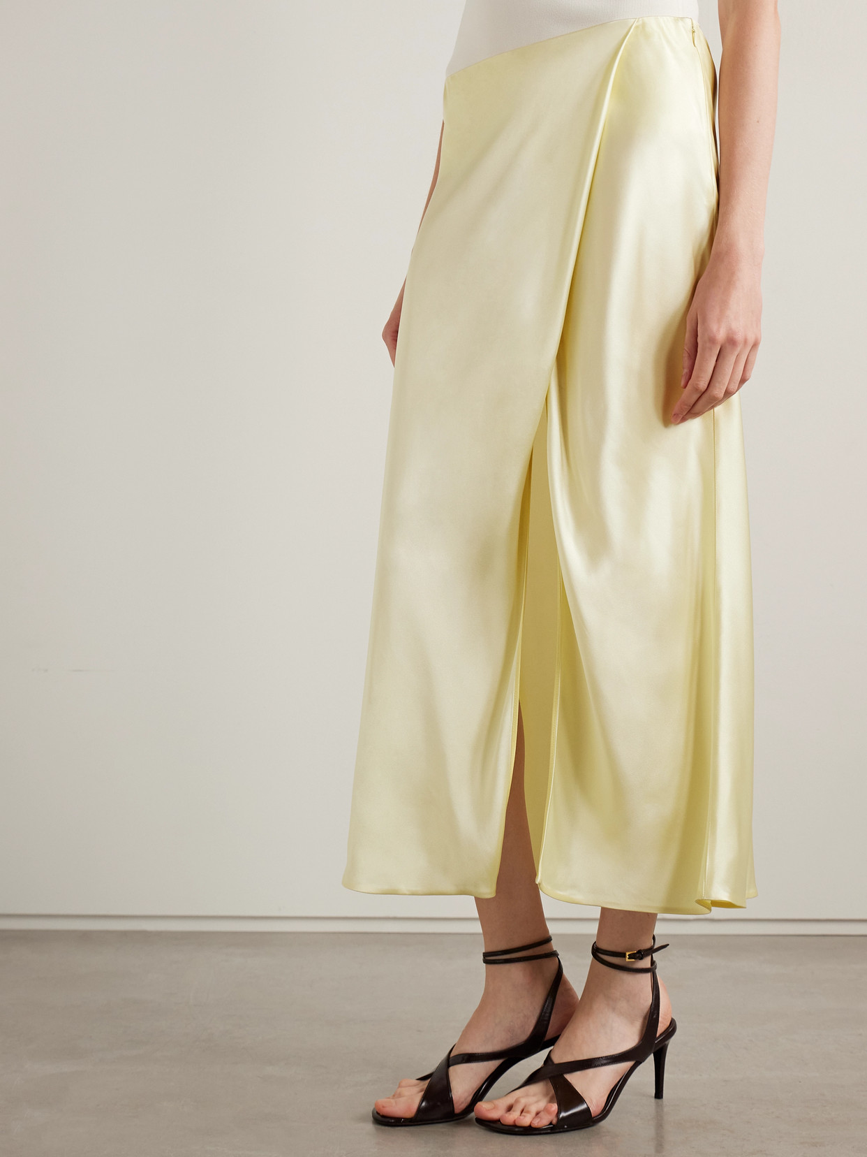 Demi Midi