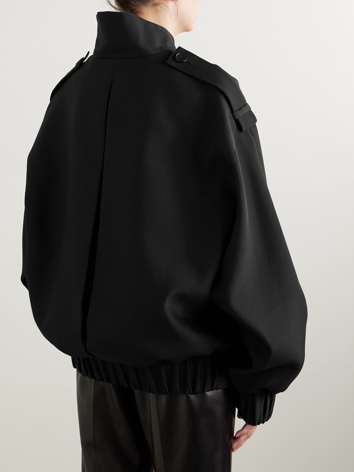 Khaite Sigi Wool And Silk-blend Faille Jacket In Black