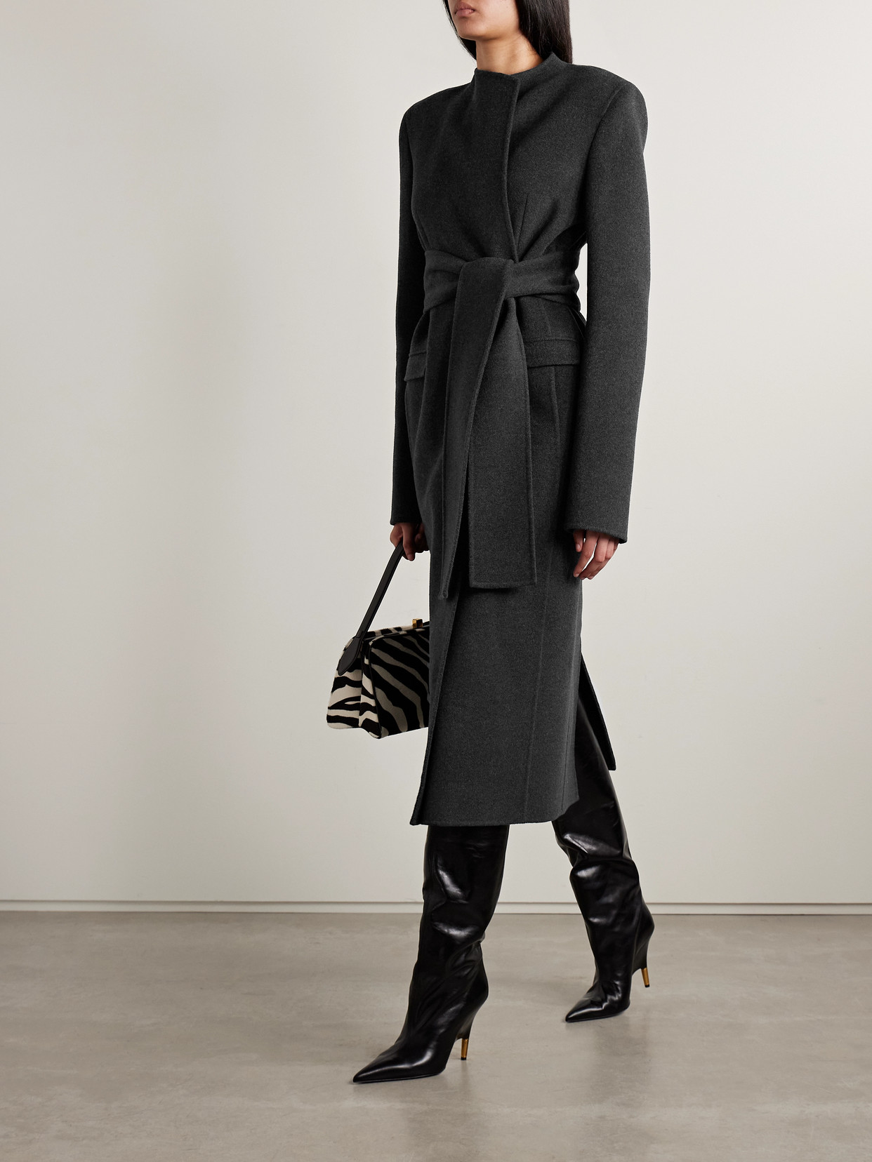 Khaite Jelson Belted Wool-felt Coat In Gray