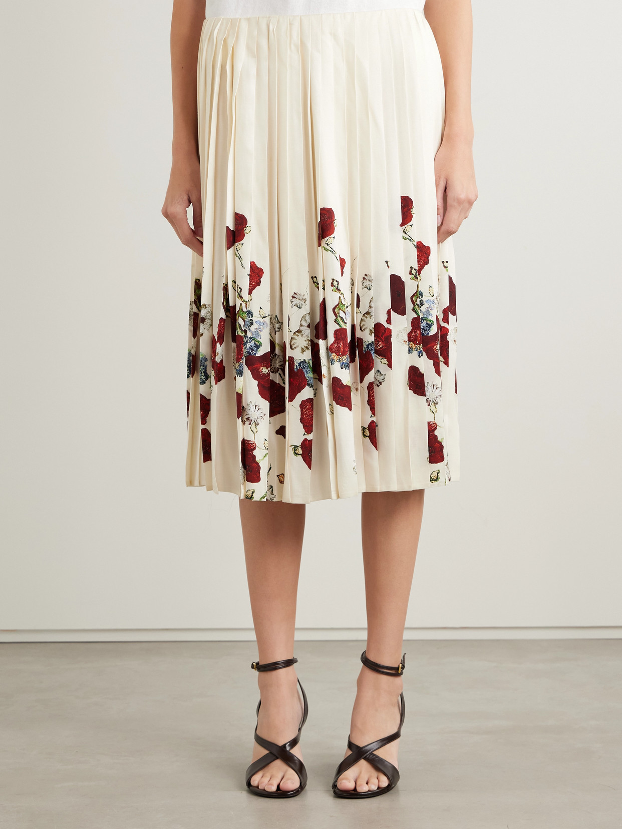 Khaite Anya Pleated Floral-print Satin-twill Midi Skirt In White