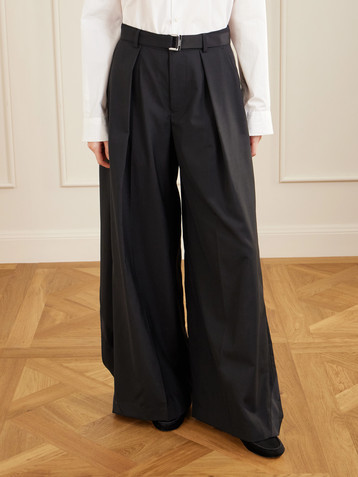 Sacai Belted pleated crepe wide-leg pants