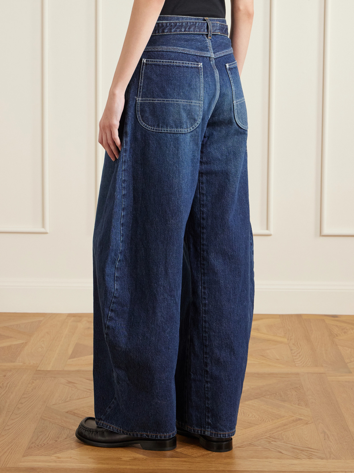 Belted High-Rise Barrel-Leg Jeans