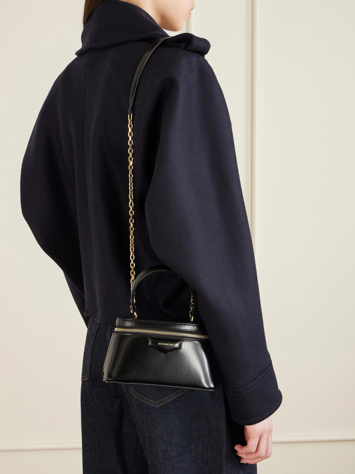 Givenchy Vanity Antigona Leather Handbag With Lettering Logo On The Front In Black
