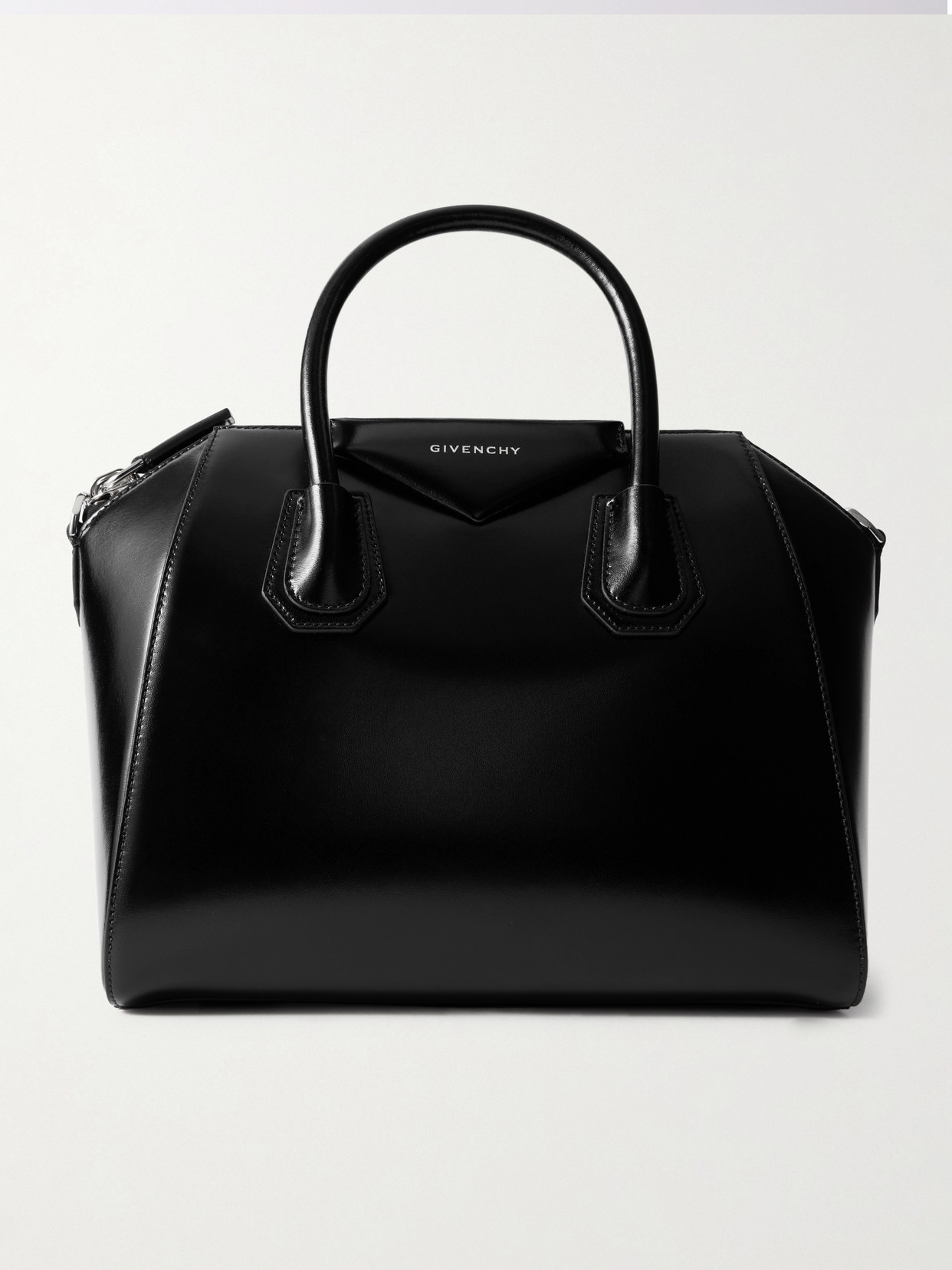 Givenchy Antigona Leather Tote Bag In Black