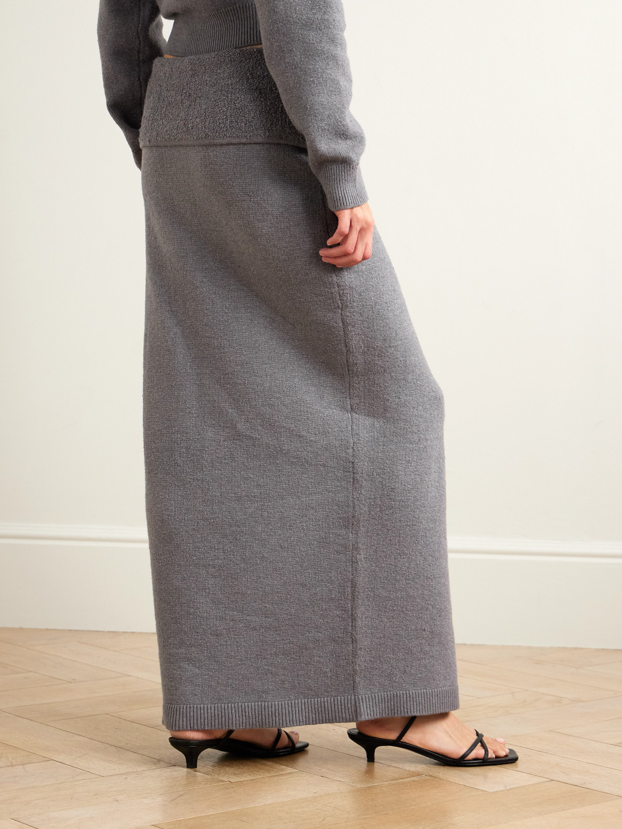 Textured Knit High Slit Long Skirt