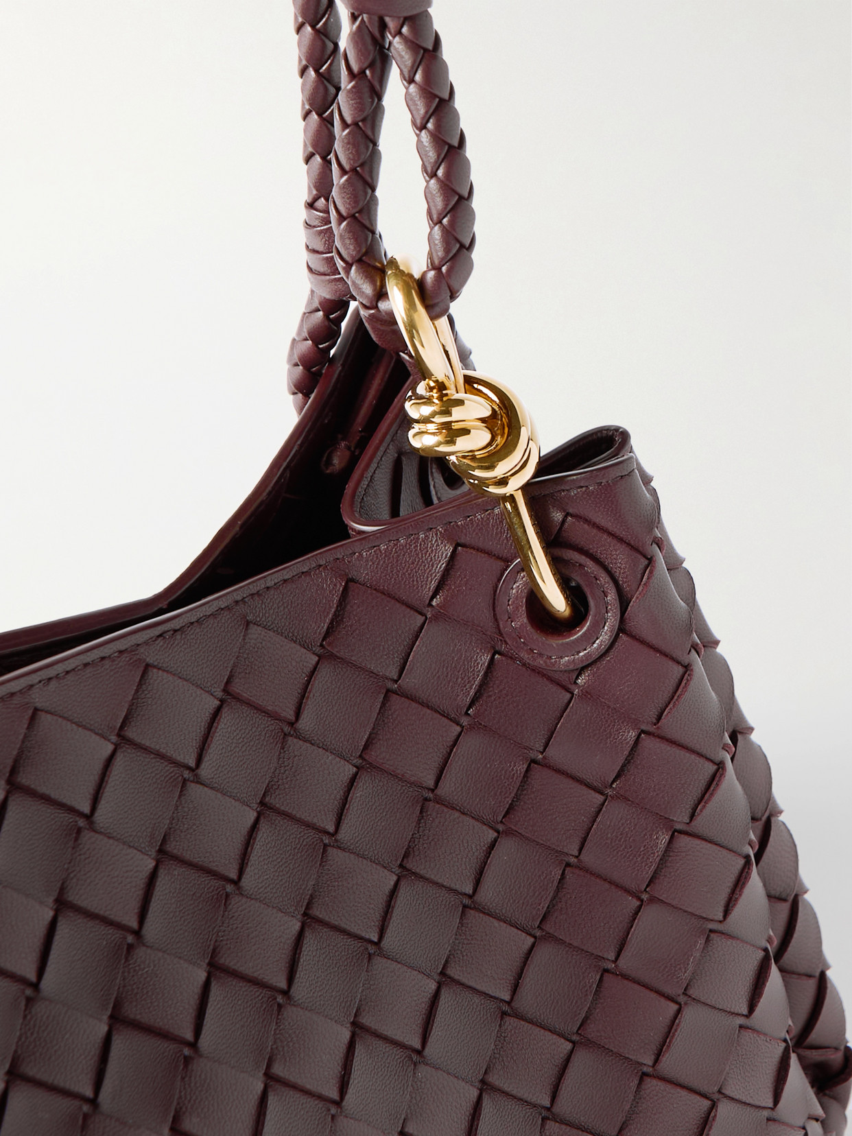 Parachute Medium Intrecciato Shoulder Bag