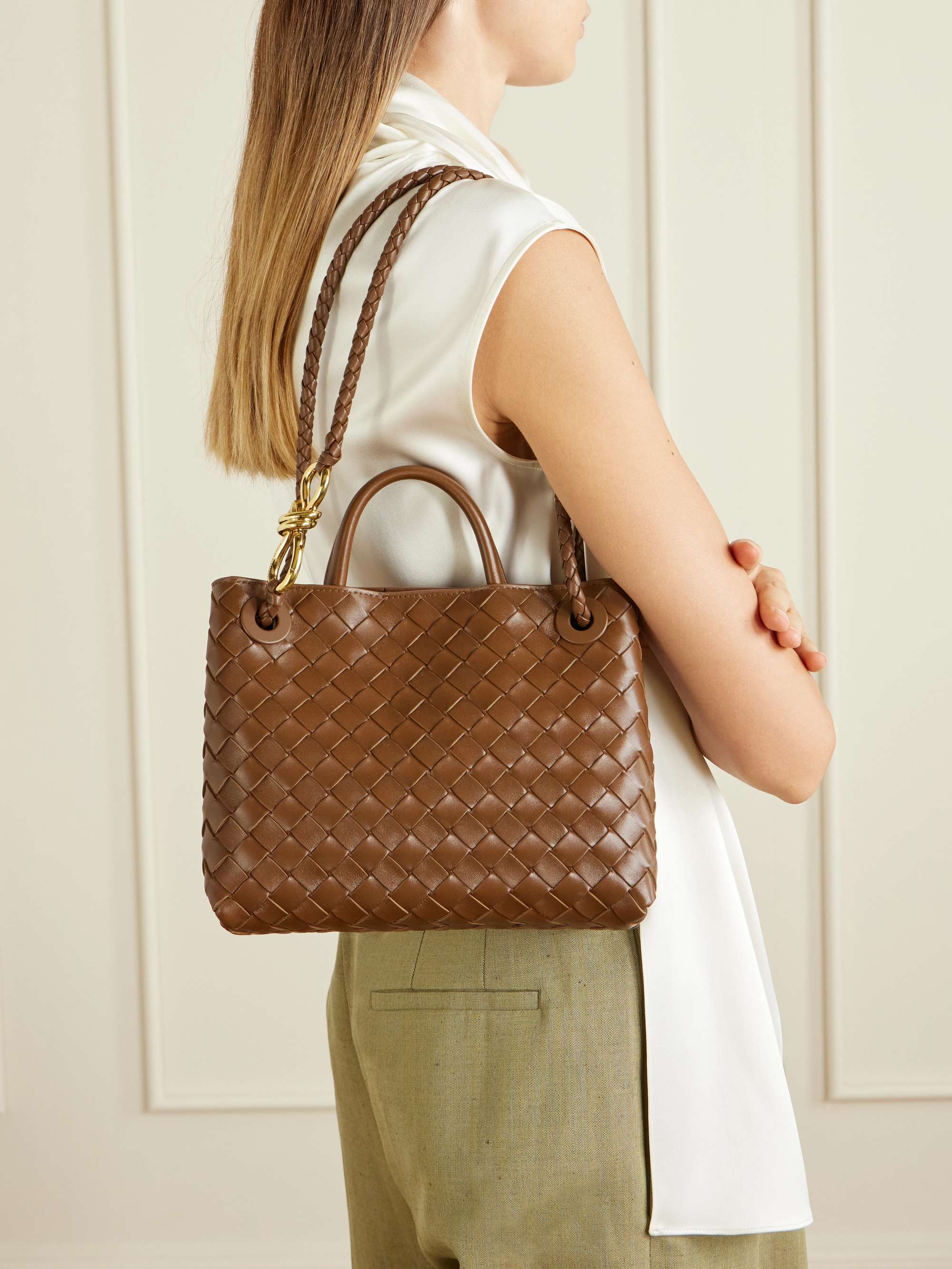 BOTTEGA VENETA Andiamo small Intrecciato leather tote | NET-A-PORTER